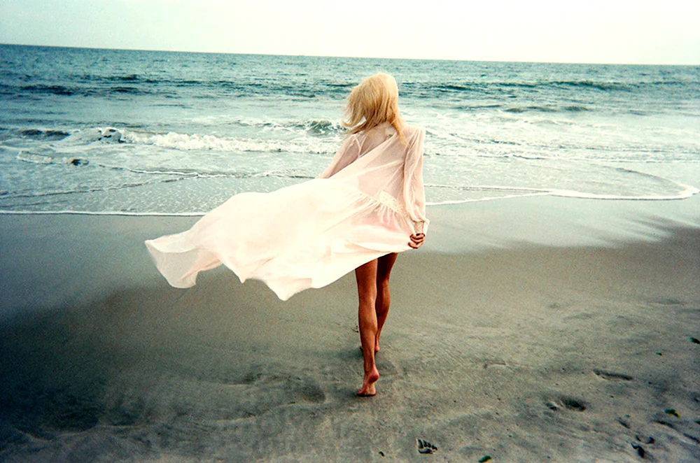Blond am Meer