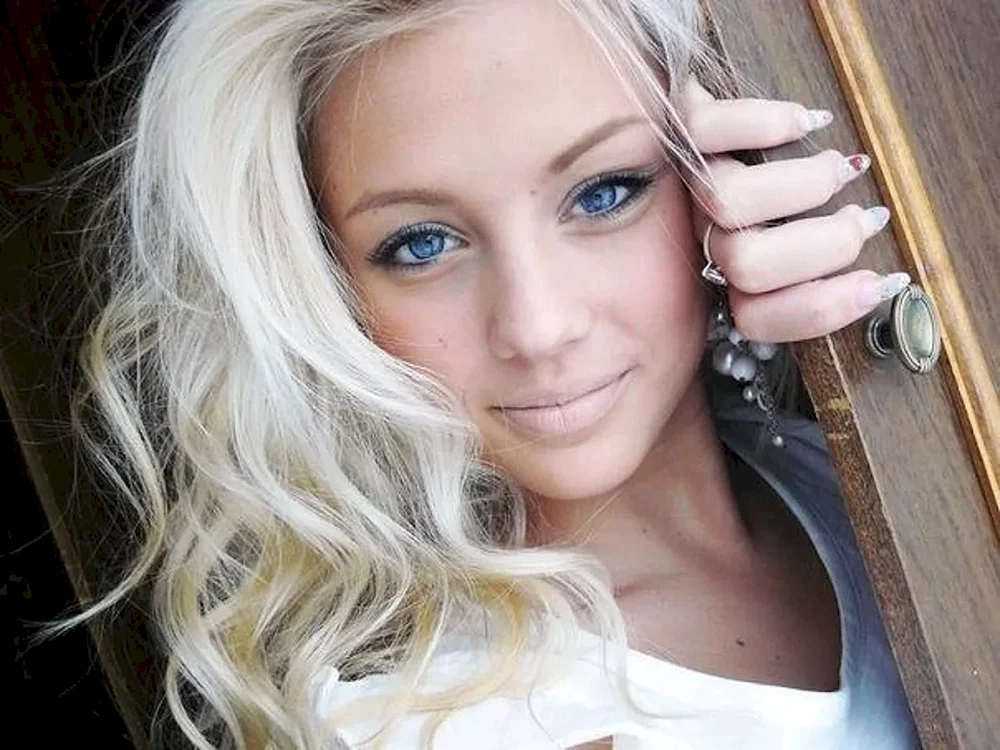 Dana kareglazaya