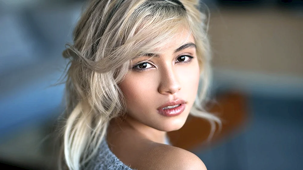 Braunäugige Blondinen.