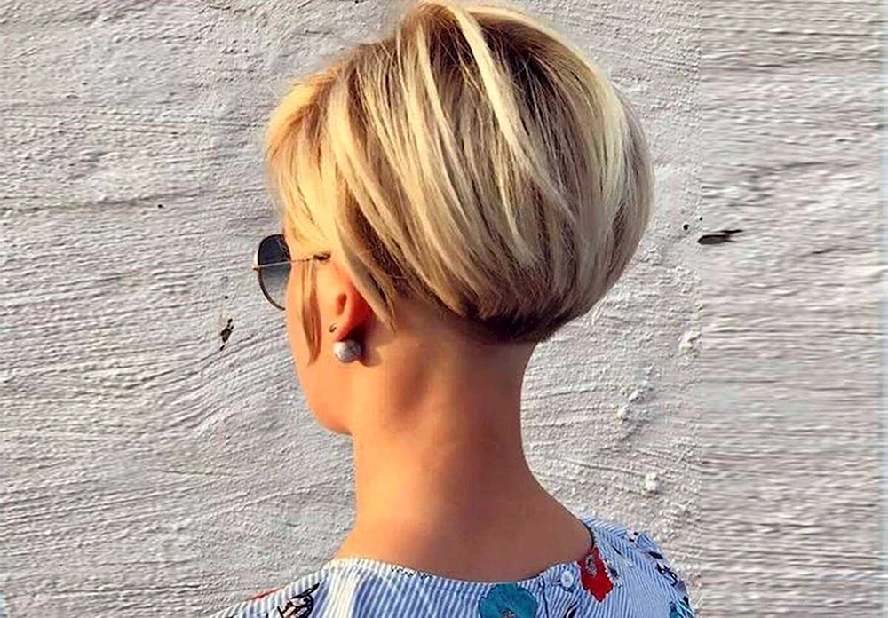 Bob kare Pixie abgestuft