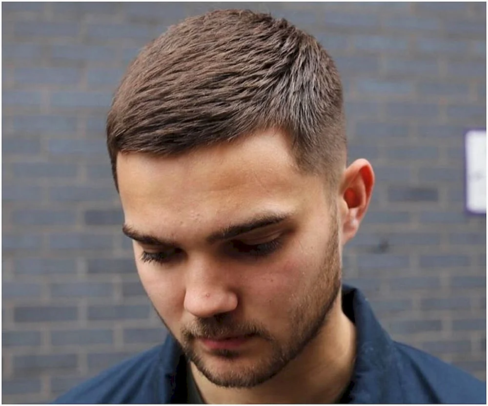Crop haircut Caesar Timati