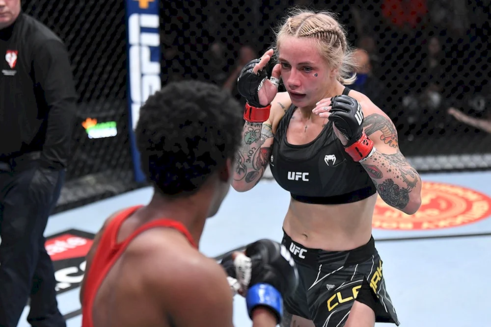 Jessica Rose Clark