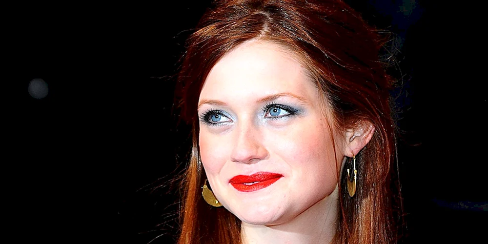 Bonnie Wright.