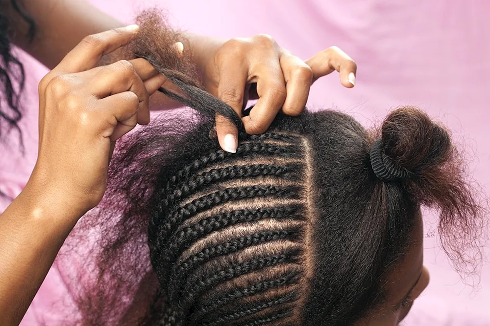 Dreadlocks viele Zöpfe bei Mädchen