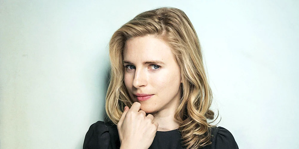 Brit Marling Marling Marling anderes Land