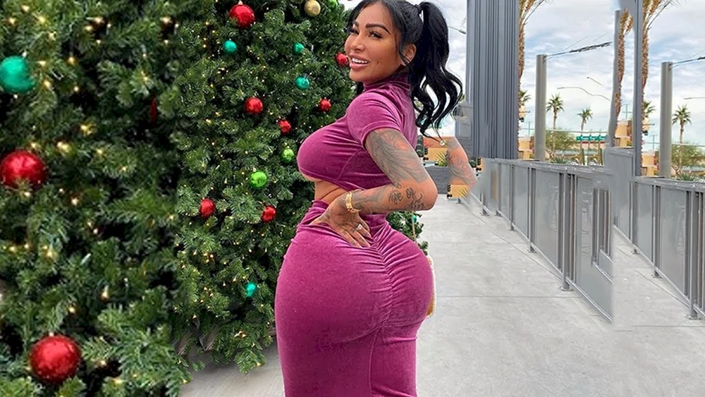 Brittany Razavi Rezavi
