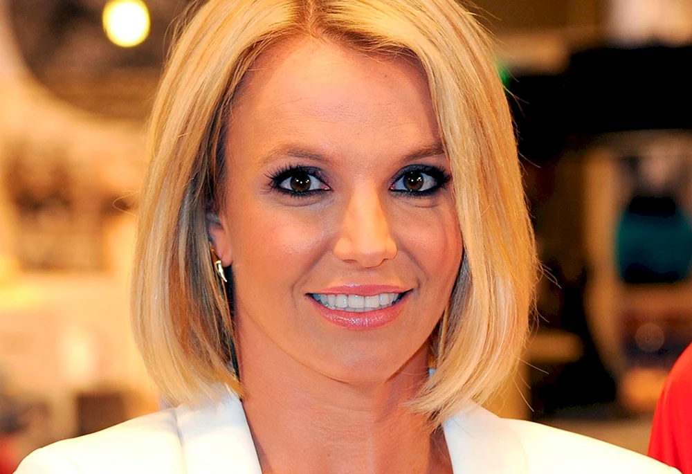 Britney Spears - Britney