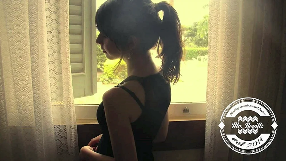 Brunette mit Pferdeschwanz