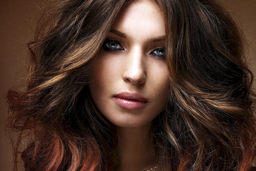 Beige-vo Rosa Haarfarbe