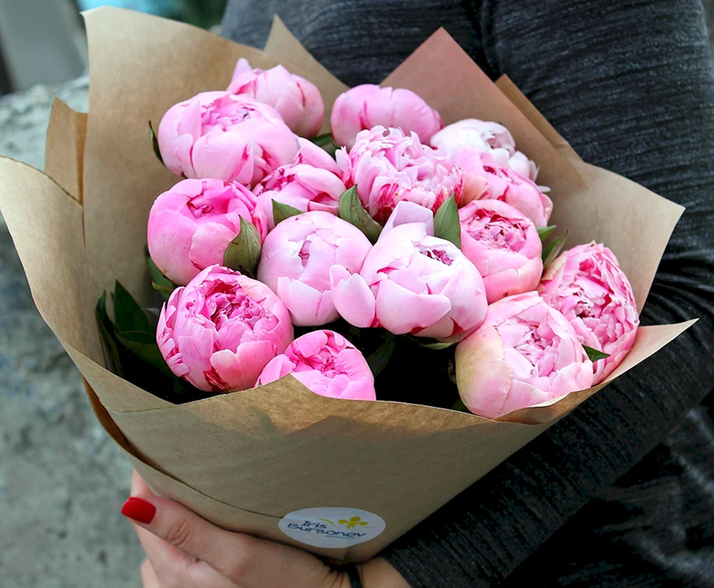 Schöne Blumen im Auto