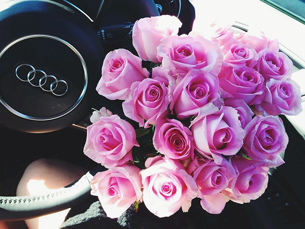 Blumen im Innenraum des BMW e39