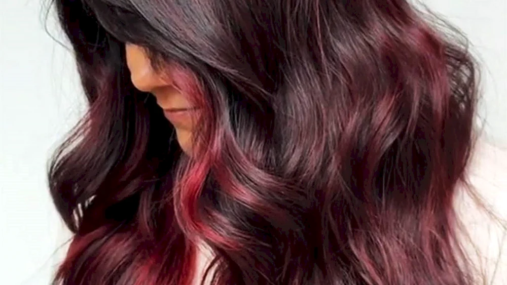 Marsala Burgundy Haarfarbe