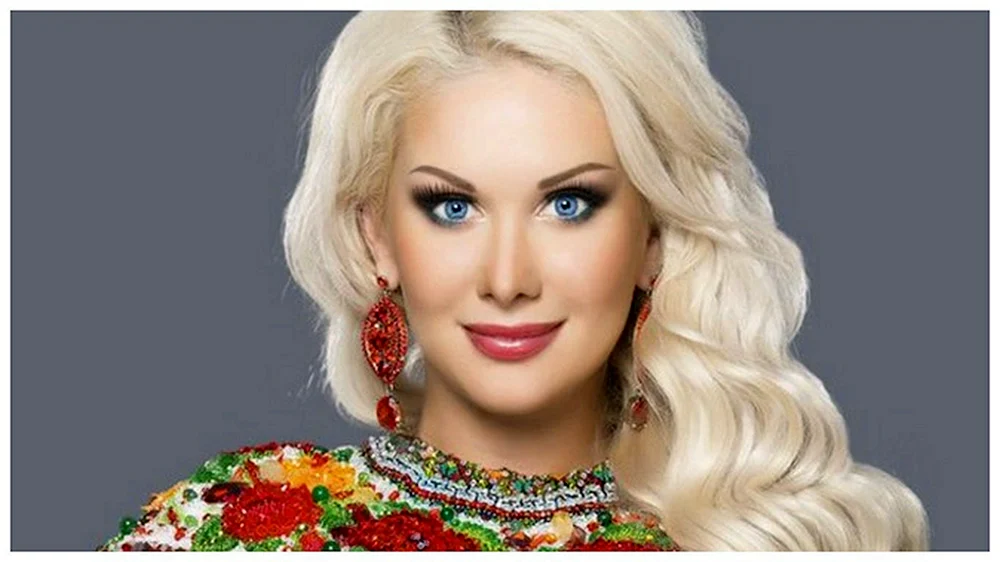 Ekaterina Buzhinskaya photo