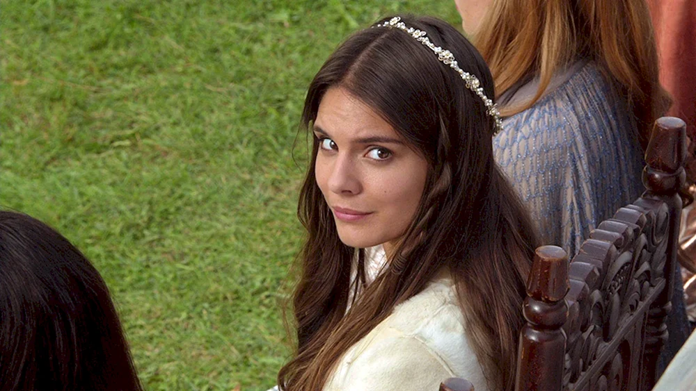 Caitlin Stasey