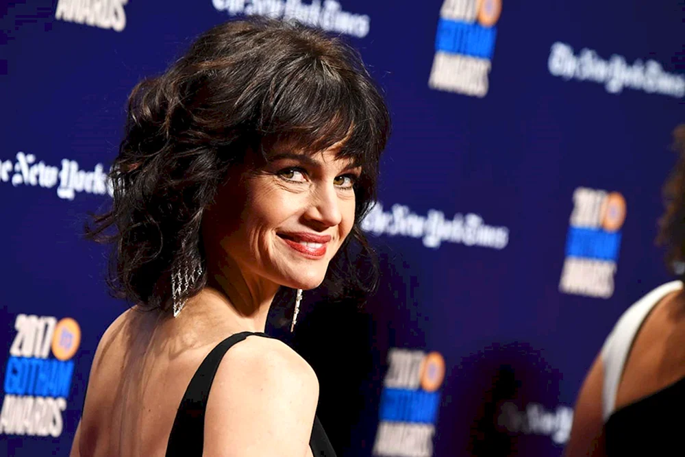 Carla Gugino