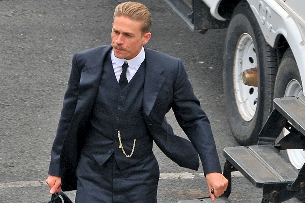 Charlie Hunnam Gentlemen