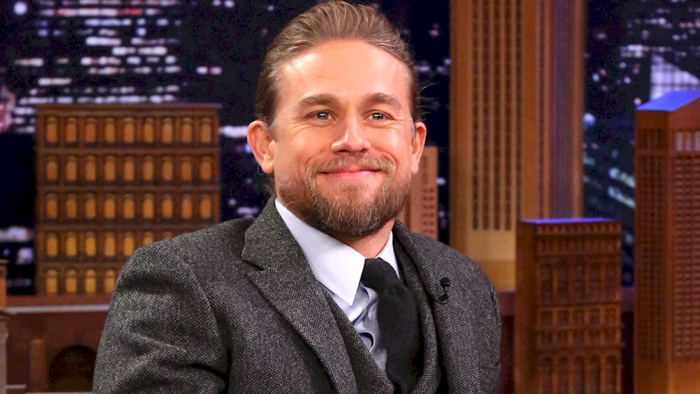 Charlie Hunnam Gentlemen
