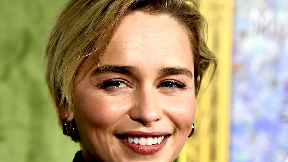 Charlie MCDOWELL Emilia Clarke