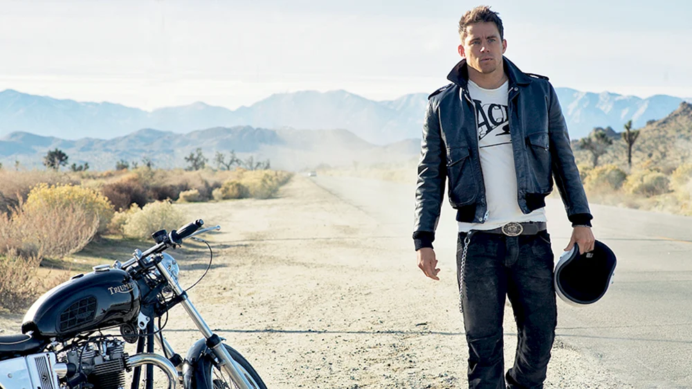 Channing Tatum auf einem Motorrad