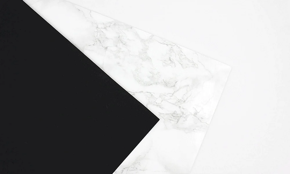 Schwarz-weißer Minimalismus