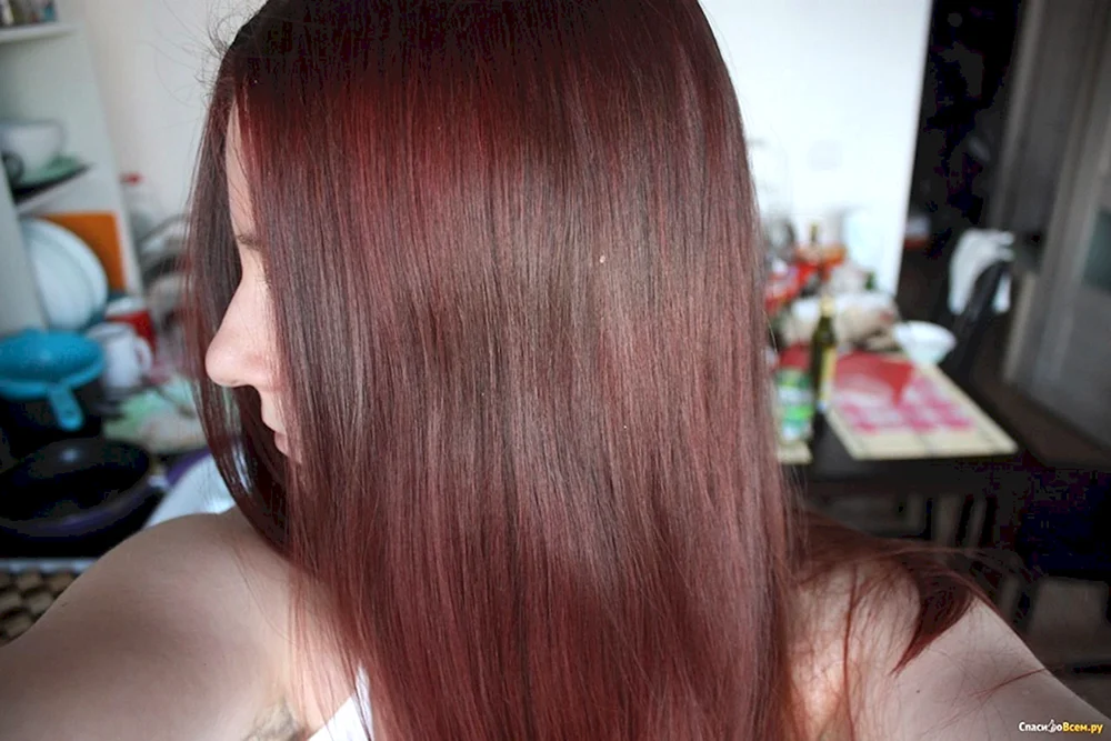 Colour Sensation 5.62 Royal Garnet