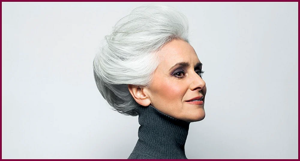 Daphne Hicks Graues Haar