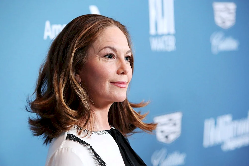 Diane Lane. Sayre