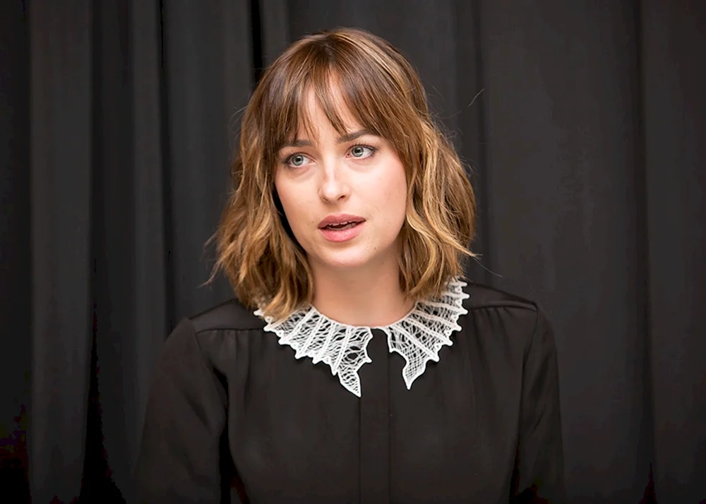 Dakota Johnson