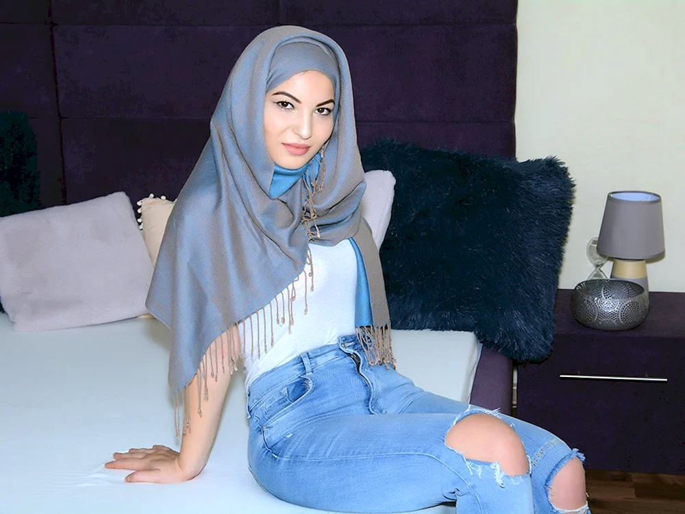 Daliyaarabian BLKCAMS