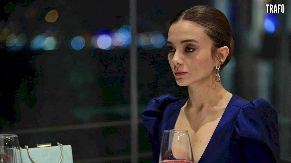 Damla Çukur