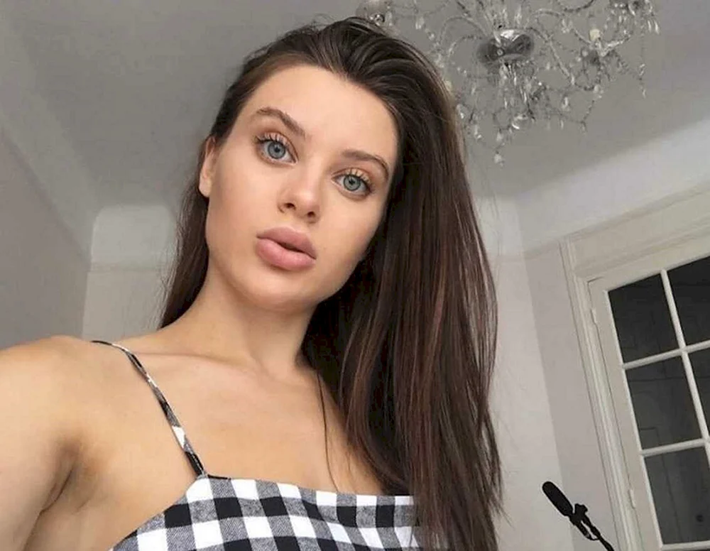 Lana Rhoades 2021