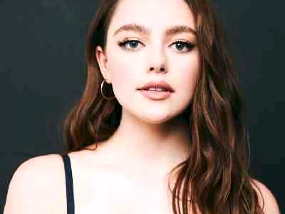 Danielle Rose Russell 2020