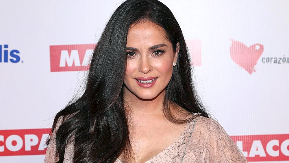Danna Garcia