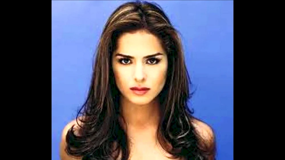Danna Garcia