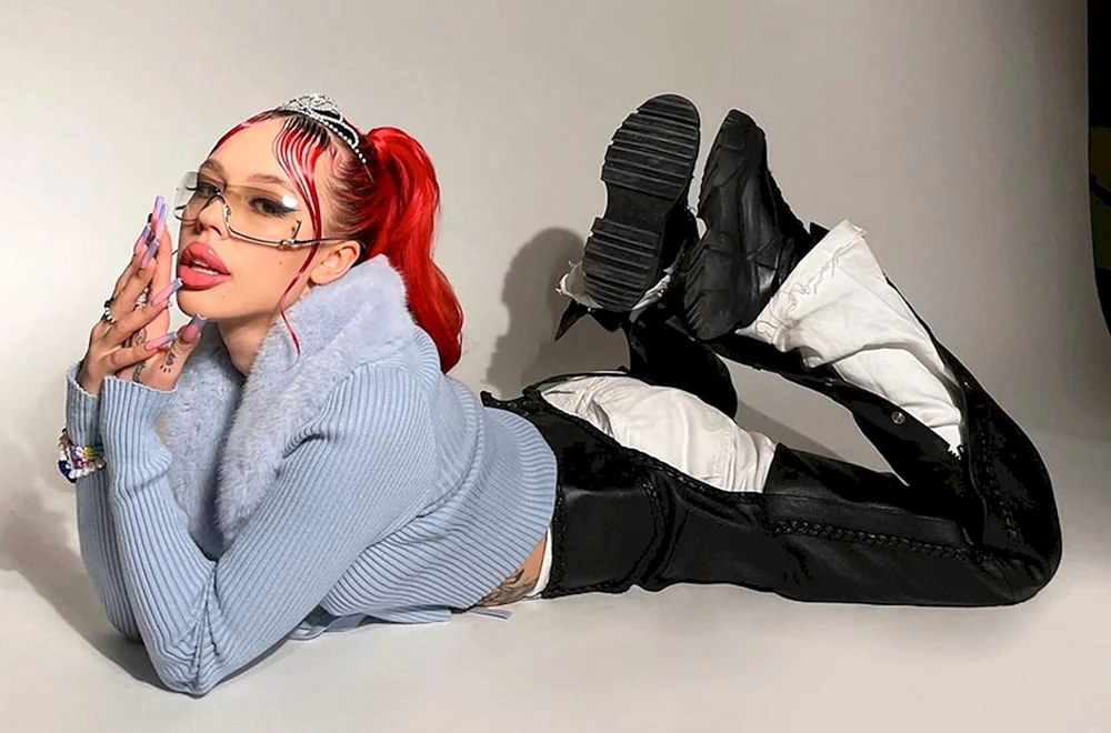 Darya Zoteeva instasamka 2021