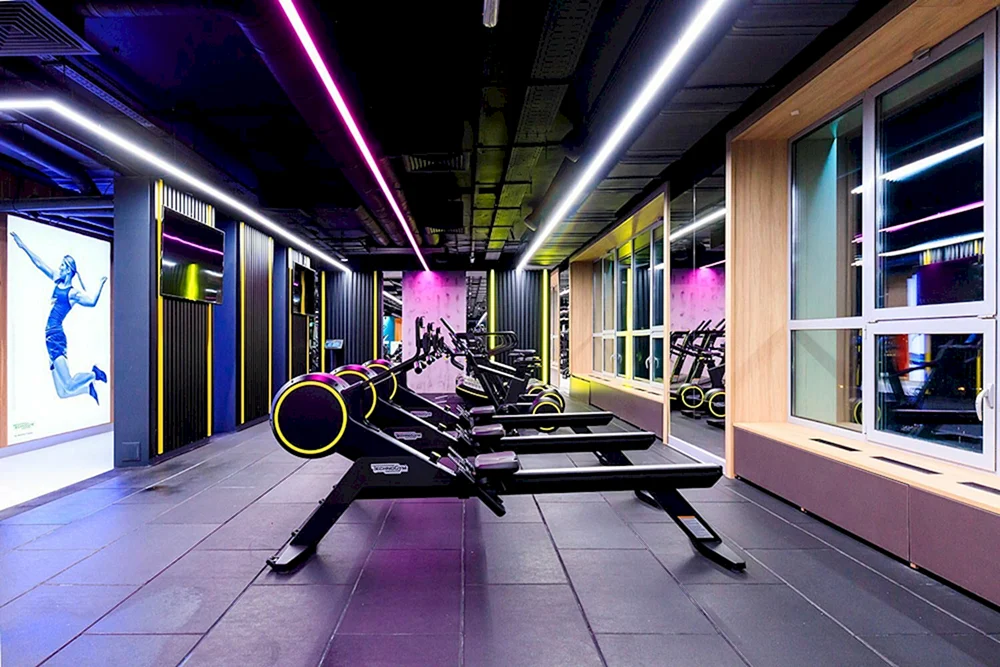 DDDX Fitness Vodnyi Stadion