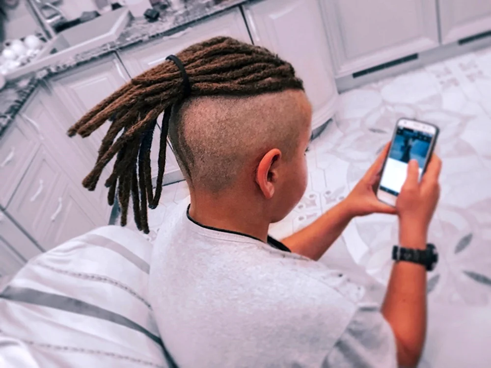 Dreadlock-Typen Lange Dreadlocks mit Zöpfen