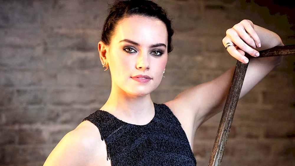 Daisy Jazz Isobel Ridley