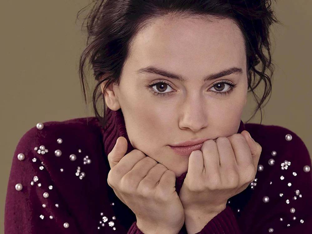 Daisy Ridley 2021