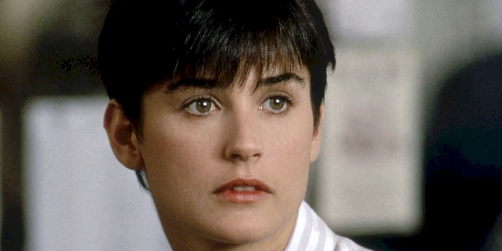 Demi Moore 1990