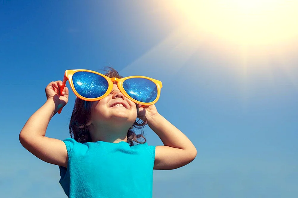 Mit Sonnenbrille