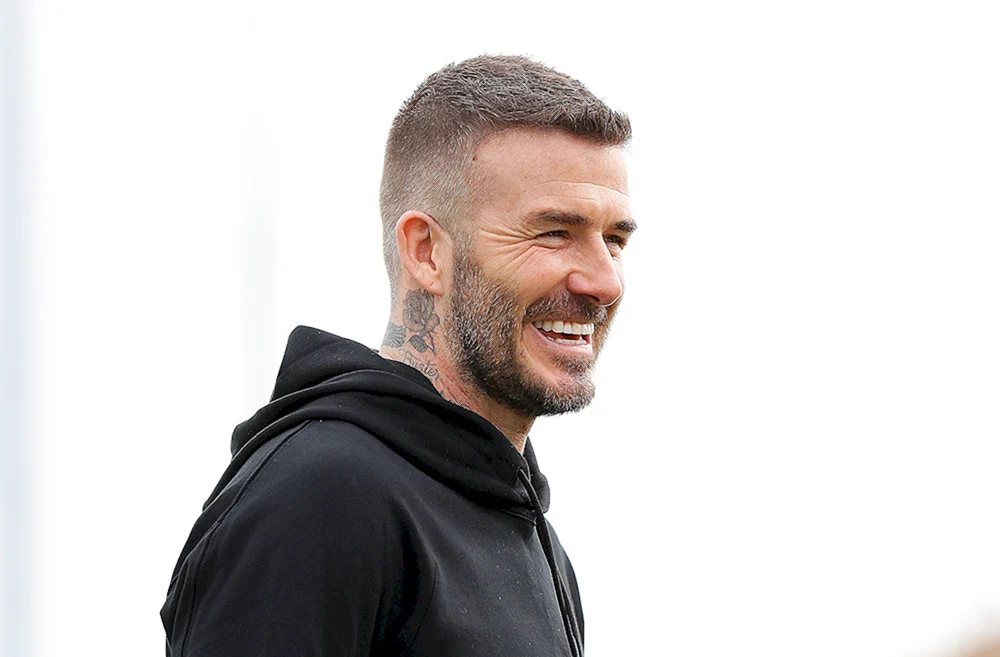 David Beckham Irokesenschnitt
