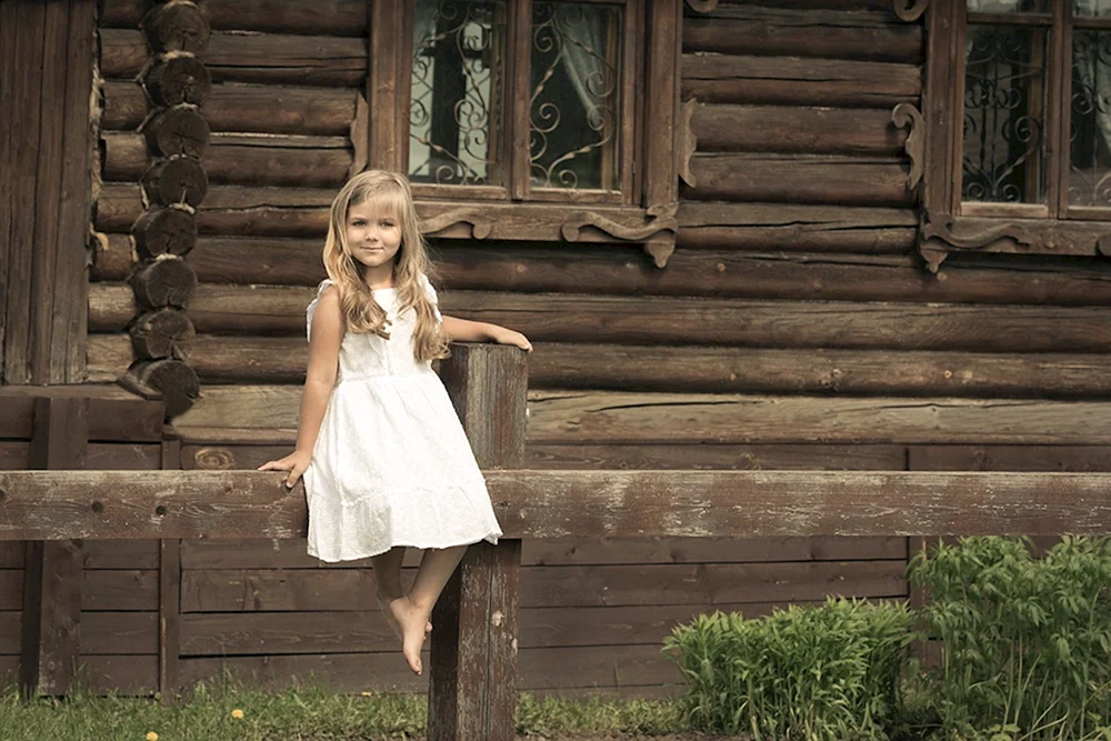 Kristina Polyakova Dorf Hinterland