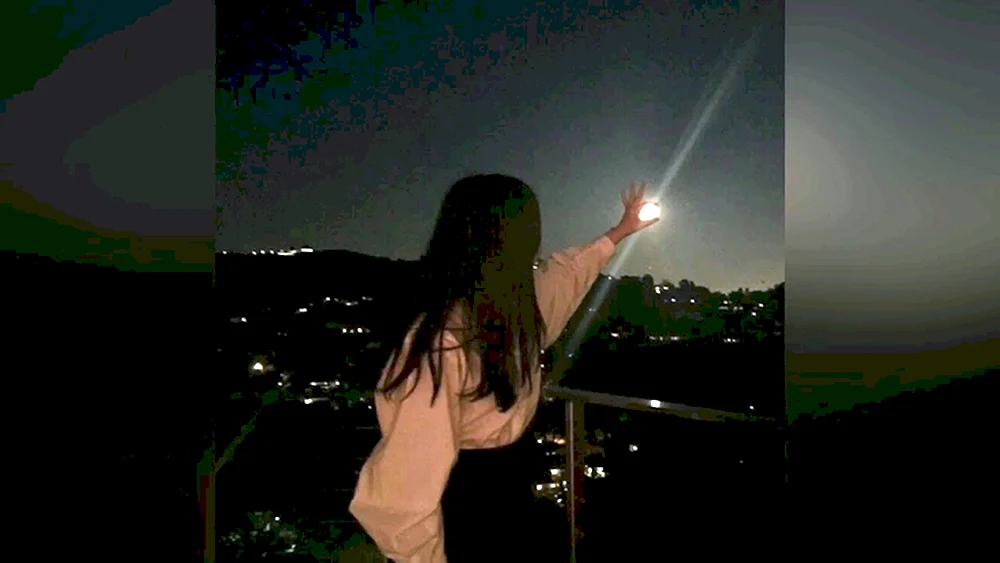 Mädchen mit Nacht