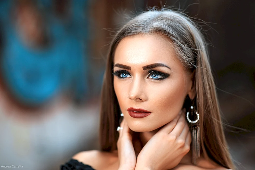 Mädchen mit schönem Make-up