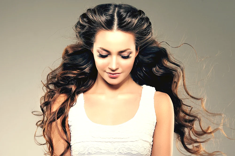 Mädchen mit offenem Haar