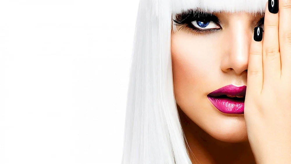 Mädchen mit Wimpern