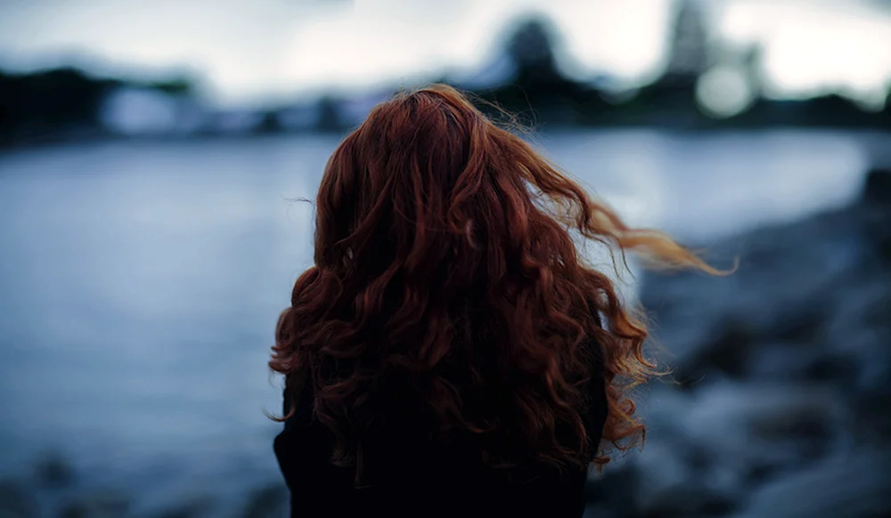Mädchen mit rotem Haar
