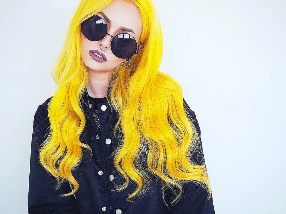 Gelbes Haar