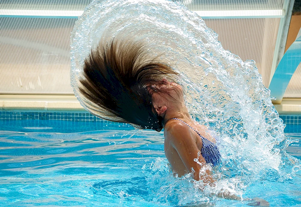 Schwimmen im Pool